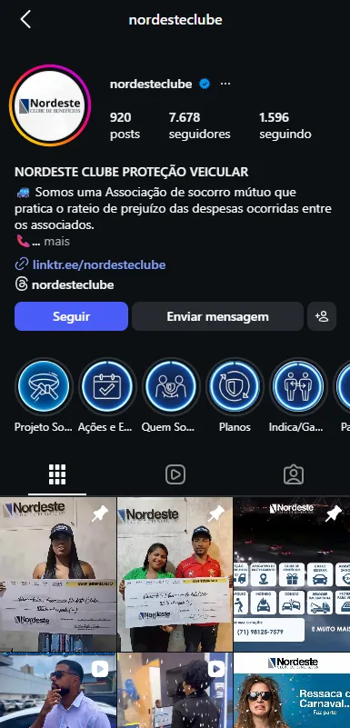 Família no carro